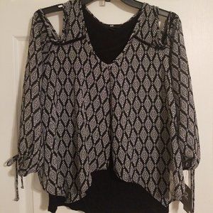 Iz Byer  Black flowy top